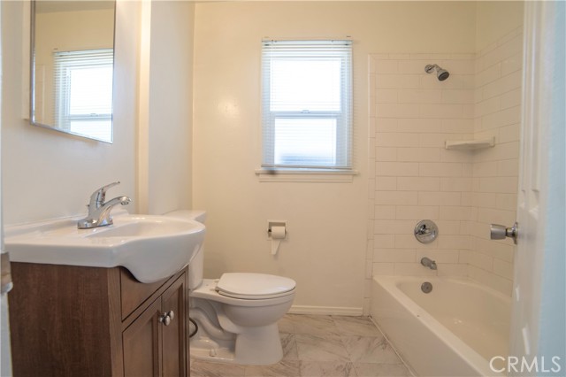 Detail Gallery Image 12 of 20 For 7052 Day St, Tujunga,  CA 91042 - 1 Beds | 1 Baths