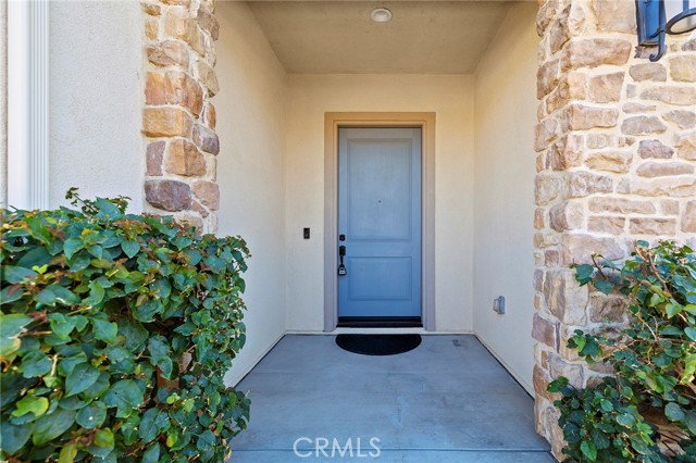 Detail Gallery Image 5 of 62 For 11657 Ambling Way, Corona,  CA 92883 - 3 Beds | 3/1 Baths