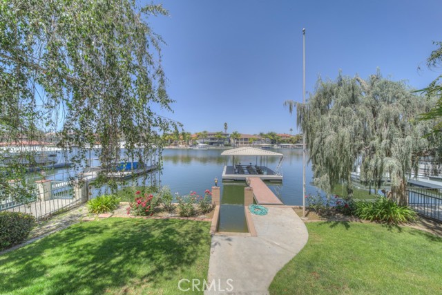 Detail Gallery Image 2 of 60 For 23864 Continental Dr, Canyon Lake,  CA 92587 - 3 Beds | 3 Baths