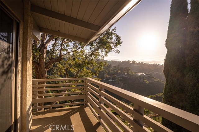 19 Martingale, Rancho Palos Verdes, California 90275, 5 Bedrooms Bedrooms, ,4 BathroomsBathrooms,Residential,Sold,Martingale,PW22111255