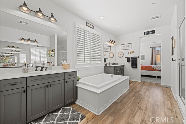 Detail Gallery Image 30 of 66 For 41727 Wayladn Ct, Quartz Hill,  CA 93536 - 5 Beds | 4 Baths
