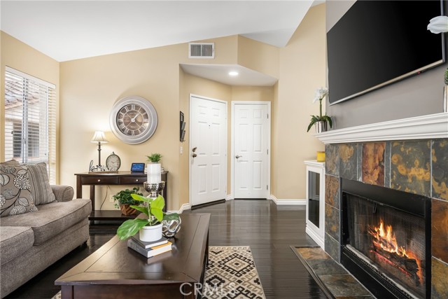 Detail Gallery Image 10 of 40 For 5460 Copper Canyon Rd 4g,  Yorba Linda,  CA 92887 - 2 Beds | 2 Baths