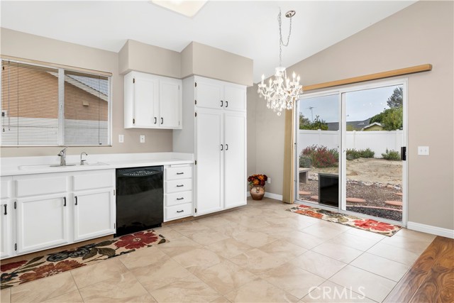 Detail Gallery Image 16 of 39 For 42918 Charlton Ave, Hemet,  CA 92544 - 3 Beds | 2 Baths