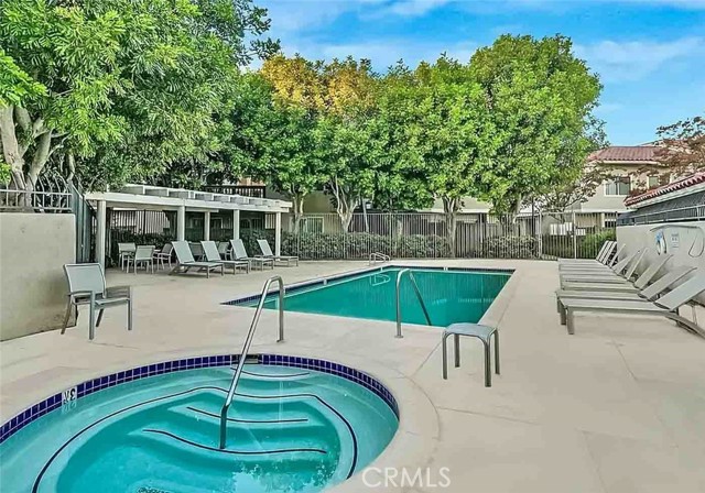 Detail Gallery Image 26 of 27 For 415 Tangelo, Irvine,  CA 92618 - 2 Beds | 2/1 Baths