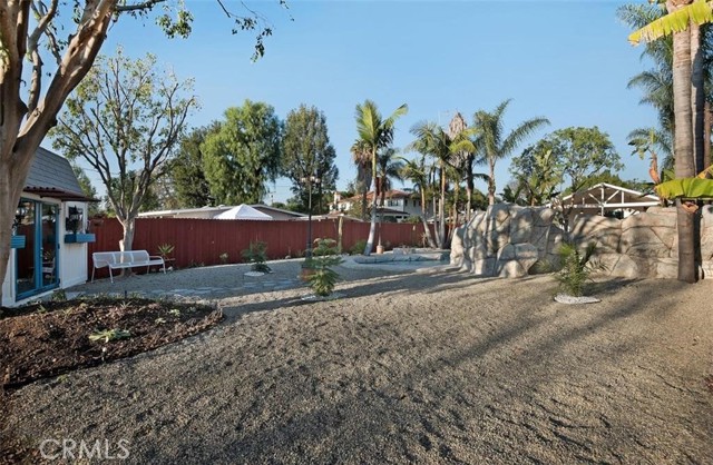 Detail Gallery Image 40 of 47 For 1392 Mardick Rd, Santa Ana,  CA 92705 - 3 Beds | 2/1 Baths