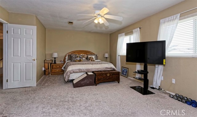 Detail Gallery Image 28 of 41 For 15605 Fairbanks Dr, Victorville,  CA 92394 - 6 Beds | 3/1 Baths