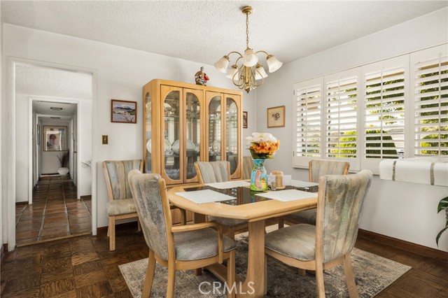 Detail Gallery Image 20 of 37 For 13382 Mount Hood Dr, North Tustin,  CA 92705 - 4 Beds | 3 Baths