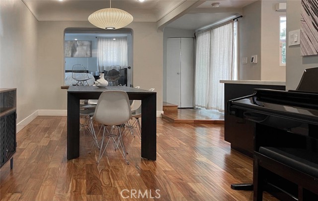 Detail Gallery Image 3 of 14 For 2129 Garfias Dr, Pasadena,  CA 91104 - 3 Beds | 2 Baths