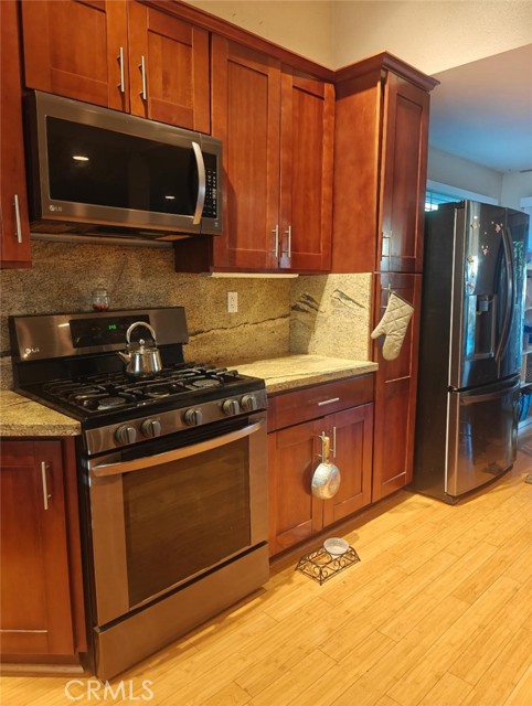 4167 Brookside Drive, Pittsburg CA: https://media.crmls.org/medias/28403695-c6ba-458c-aec3-41ab14ca5c02.jpg