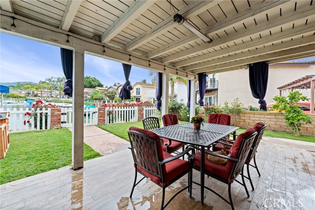 Image 15 of 23 For 1558 Camelot Drive