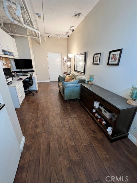 Detail Gallery Image 51 of 62 For 5010 Cahuenga Bld #102,  North Hollywood,  CA 91601 - 2 Beds | 2/1 Baths