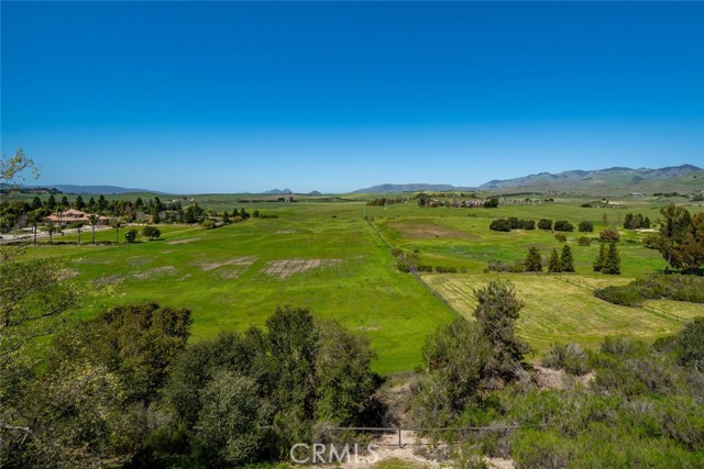 1505 Tiffany Ranch Road, Arroyo Grande CA: https://media.crmls.org/medias/2841c822-402b-4dcf-9a49-17e20250cdb6.jpg
