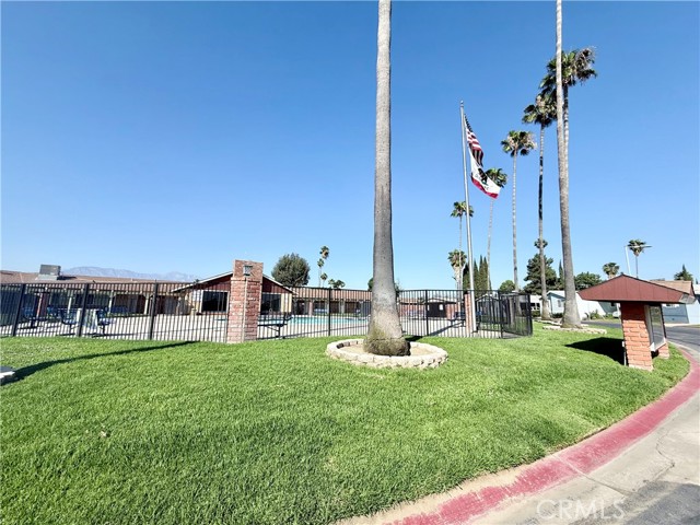 Detail Gallery Image 32 of 37 For 1855 Riverside, Ontario,  CA 91761 - 3 Beds | 2 Baths