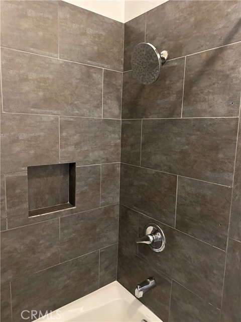 Detail Gallery Image 25 of 38 For 956 E 43rd, Los Angeles,  CA 90011 - 2 Beds | 1 Baths