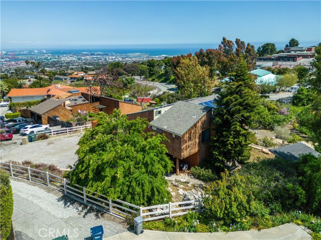 28985 Palos Verdes Drive, Rancho Palos Verdes, California 90275, 3 Bedrooms Bedrooms, ,1 BathroomBathrooms,Residential,Sold,Palos Verdes,PV23079603