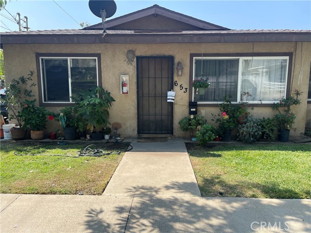 653 W Belmont Street, Ontario CA: https://media.crmls.org/medias/28436374-3549-4fb0-8b63-86fabbb5432b.jpg