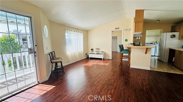 Detail Gallery Image 16 of 18 For 14352 Beach Bld #126,  Westminster,  CA 92683 - 3 Beds | 2 Baths