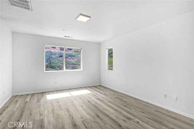 Detail Gallery Image 11 of 20 For 35115 Fennel, Lake Elsinore,  CA 92532 - 4 Beds | 3 Baths