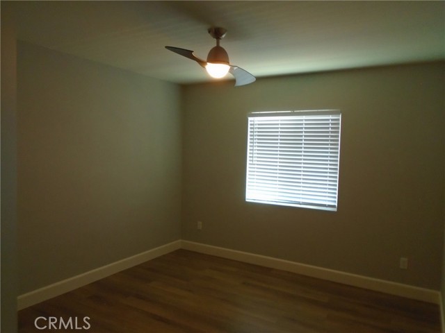 4081 Chamomile Court, San Bernardino CA: https://media.crmls.org/medias/2844382a-9b37-439b-8719-aeb254e1ff3b.jpg