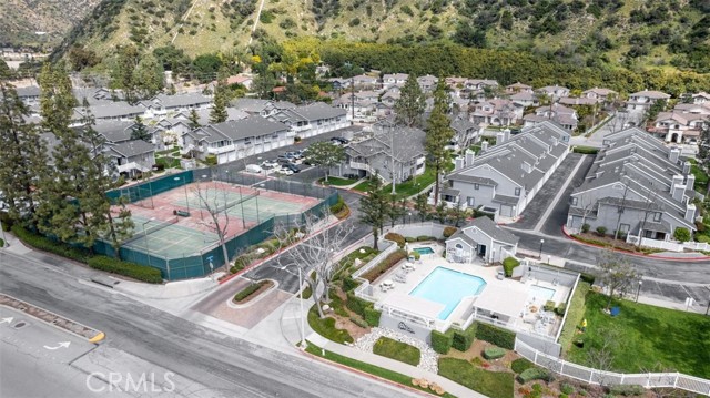 202 Evergreen Court, Azusa CA: https://media.crmls.org/medias/2844655b-b42b-4a4d-b1af-7122367790b9.jpg