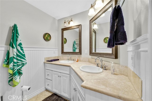 Detail Gallery Image 21 of 25 For 322 Ogle St #B,  Costa Mesa,  CA 92627 - 3 Beds | 1/1 Baths