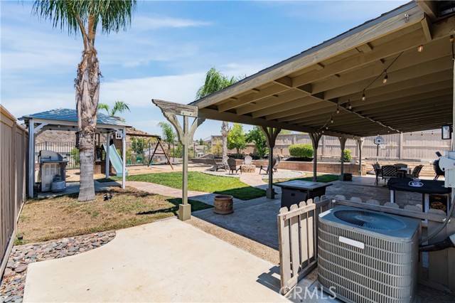 23470 Badger Creek Lane, Menifee CA: https://media.crmls.org/medias/2846a498-5ac2-48ef-9c57-6532120e942a.jpg