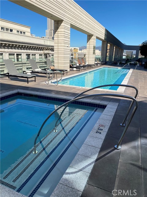 Detail Gallery Image 12 of 27 For 400 S Broadway #1302,  Los Angeles,  CA 90013 - 1 Beds | 1 Baths