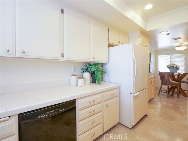 Kitchen and Breakfast Nook