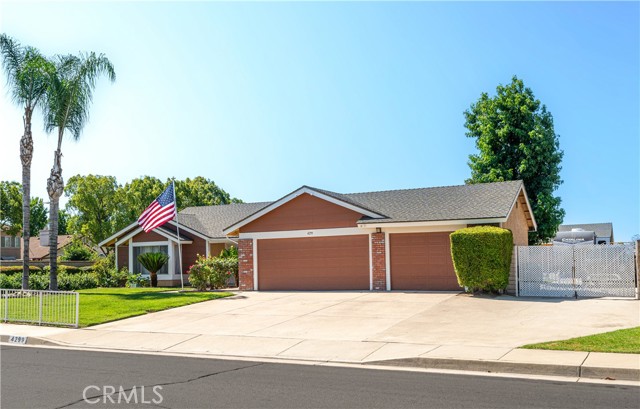 4299 Biscayne Street, Chino CA: https://media.crmls.org/medias/28482ca9-0348-4b8d-a3bf-1d6b0270567b.jpg