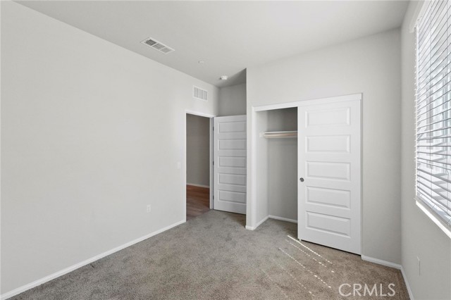 19409 Brush Creek Way, Lake Elsinore CA: https://media.crmls.org/medias/284869f9-1e6a-4f1a-8db5-4b67a614508b.jpg
