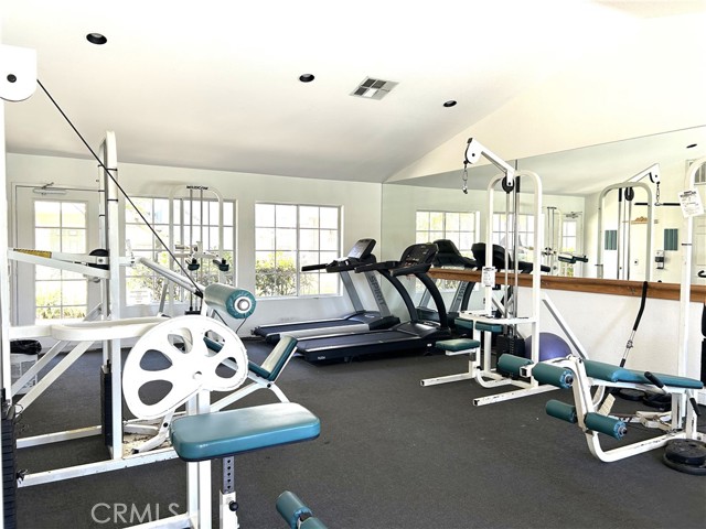 Detail Gallery Image 26 of 29 For 10824 Sabre Hill Dr, San Diego,  CA 92128 - 1 Beds | 1 Baths