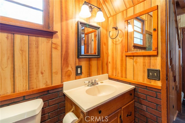Detail Gallery Image 20 of 30 For 26370 Alpine Lane, Twin Peaks,  CA 92391 - 2 Beds | 1 Baths