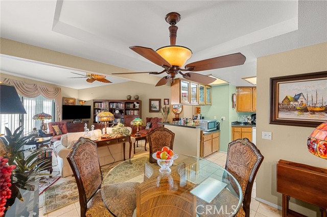 27525 Ventura Drive, Cathedral City CA: https://media.crmls.org/medias/284918cf-c2aa-41a2-a285-c393f901d456.jpg