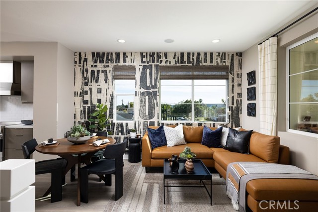 Detail Gallery Image 5 of 11 For 312 E Whittier Bld, La Habra,  CA 90631 - 3 Beds | 3/1 Baths