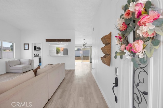 29817 Sloop Drive, Canyon Lake CA: https://media.crmls.org/medias/2849ecf8-605b-4be6-8491-78cd9f3fb0fb.jpg