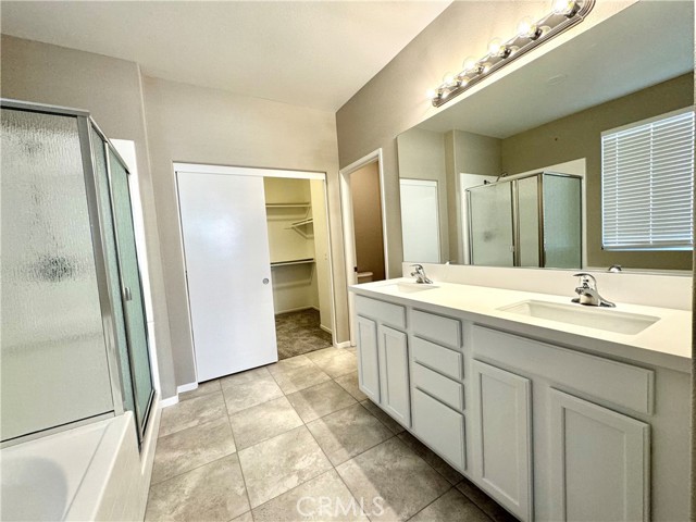 Detail Gallery Image 8 of 24 For 13232 Newport St, Hesperia,  CA 92344 - 4 Beds | 2 Baths