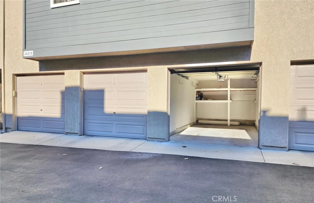 24221 Avenida De Las Flores 111