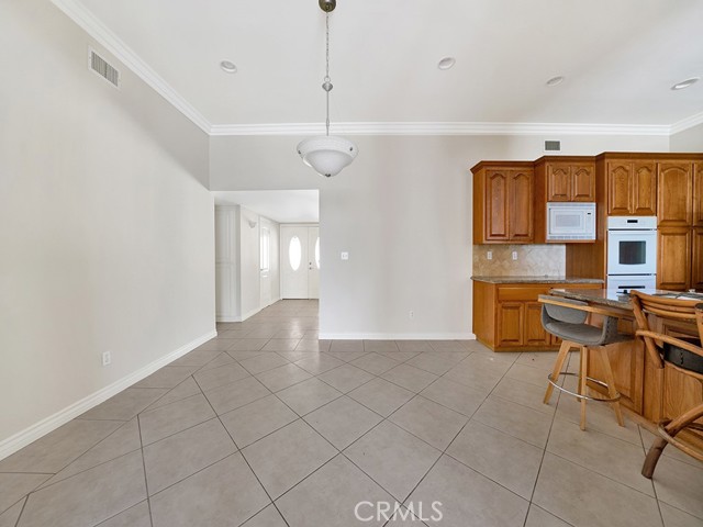 Detail Gallery Image 16 of 46 For 8309 Hillside Rd, Alta Loma,  CA 91701 - 3 Beds | 3 Baths