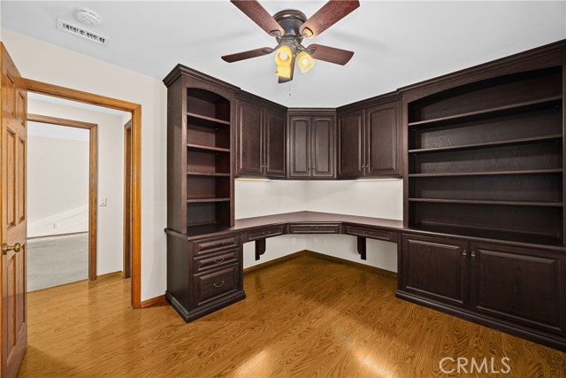 Detail Gallery Image 18 of 29 For 2148 Aquinas Avenue, Claremont,  CA 91711 - 4 Beds | 2 Baths