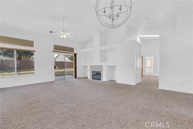Detail Gallery Image 14 of 28 For 8590 N Sierra Vista, Fresno,  CA 93720 - 3 Beds | 2/1 Baths