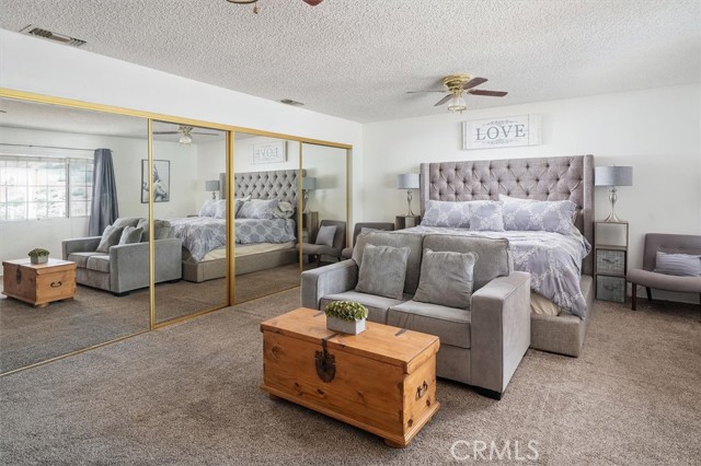 13700 Summit Knoll Road, Agua Dulce CA: https://media.crmls.org/medias/284c406e-21cc-4fc5-ad4d-a263d827f04b.jpg
