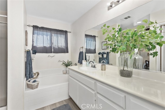 Detail Gallery Image 17 of 32 For 2601 W Meyers Rd, San Bernardino,  CA 92407 - 5 Beds | 3 Baths