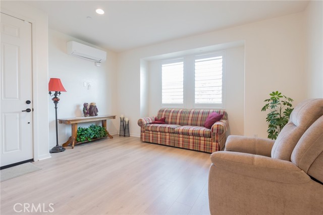 Detail Gallery Image 33 of 38 For 30912 Marbella, Highland,  CA 92346 - 5 Beds | 4 Baths