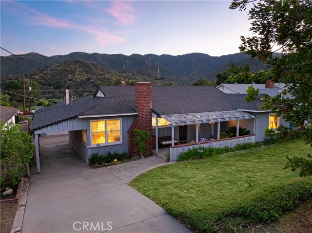 Detail Gallery Image 2 of 37 For 2900 Manhattan Ave, La Crescenta,  CA 91214 - 3 Beds | 2 Baths