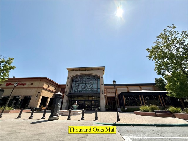 1 Skyline Drive, Thousand Oaks CA: https://media.crmls.org/medias/28505609-580c-4740-af5c-322deffe4137.jpg