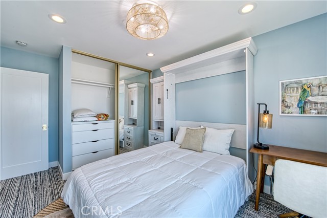 Detail Gallery Image 23 of 35 For 711 Pacific Coast Hwy #421,  Huntington Beach,  CA 92648 - 2 Beds | 1/1 Baths