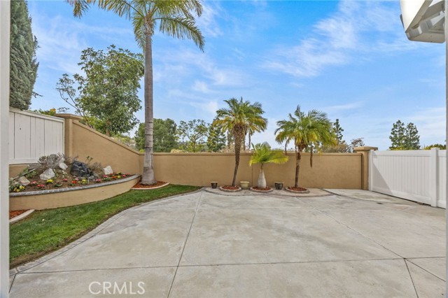 Detail Gallery Image 24 of 32 For 991 S Sedona, Anaheim Hills,  CA 92808 - 3 Beds | 3 Baths