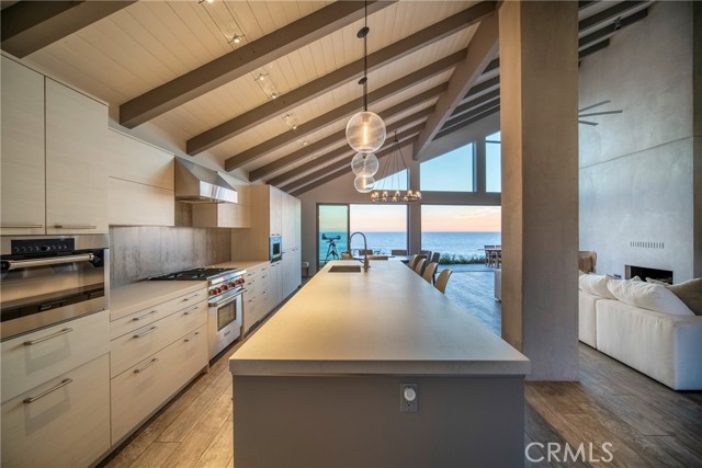 1906 Calle De Los Alamos, San Clemente CA: https://media.crmls.org/medias/285267a9-0c58-4cf7-bf5a-63bfda3b9096.jpg