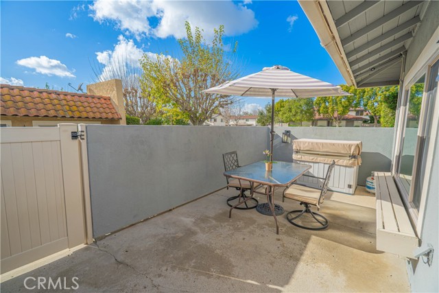 Detail Gallery Image 5 of 62 For 1770 E Avenida De Las Flores, Thousand Oaks,  CA 91362 - 2 Beds | 2 Baths