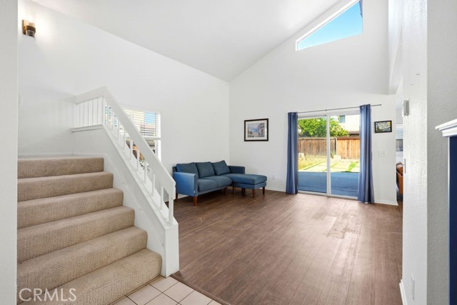 Detail Gallery Image 3 of 41 For 344 Mildred, Perris,  CA 92571 - 3 Beds | 2/1 Baths